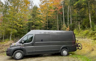 “VANessa” Off-Grid, Pet-Friendly, AC, for 2