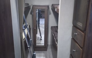 Mojo's 2017 Dutchmen Coleman Lantern Series