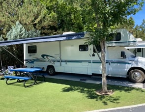 Winnebago Itasca Spirit