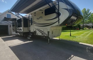 2016 Grand Design Solitude 375RE