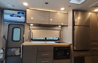 2023 Thor Motor Coach - Axis 24.3 Bunk