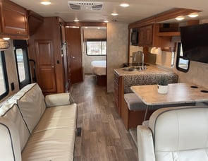 Winnebago Vista 29VE