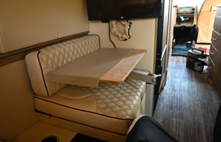 2021 Midwest Automotive Designs Passage LUXURY!!