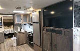 2021 Forest River RV Vibe 33BH