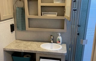 Rockwood Couples Coach w/ Outdoor Kitchen $99/wkdy