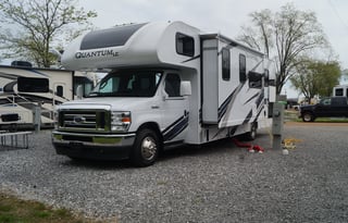 2022 Thor Motor Coach Quantum LC