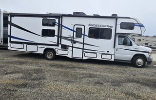 2022 Forest River Sunseeker 3250DS LE