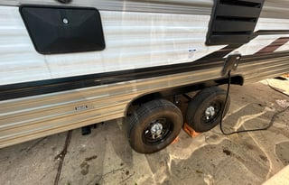 Independence! 2019 Palomino Puma XLE Lite w/ sofa