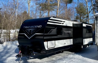 2022 33' Grand Design Transcend Xplor 265BH