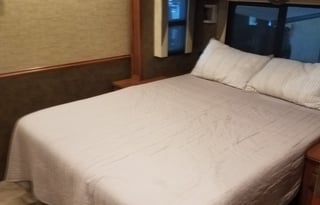 2014 Tiffin Motorhomes Allegro 35 QBA