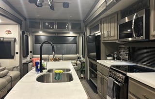 2021 Keystone RV Montana 3781RL