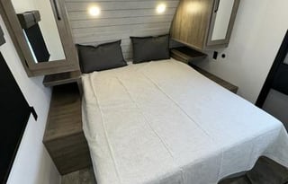 2025 Forest River RV puma 31QBBH