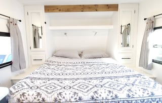 The Happy Camper | Bunks & Upgraded Queen Mattress