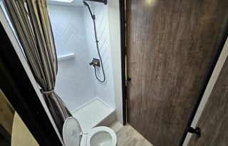 2024 Gulf Stream Kingsport Supreme 33DBDB