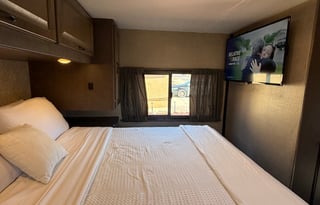 2019 Thor Motor Coach 28A Majestic