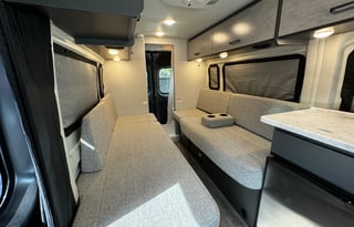 Lux RV Thor Dazzle 2 Twin Beds
