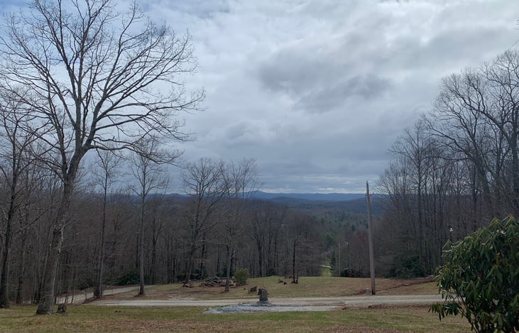 Long range gorgeous Mountain View! See all the way to the lakes of South Carolina