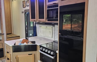 Arctic Wolf Camper with Bunkhouse