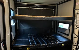 Keystone Carbon Toy Hauler