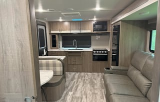 2022 Grand Design Imagine XLS 23LDE