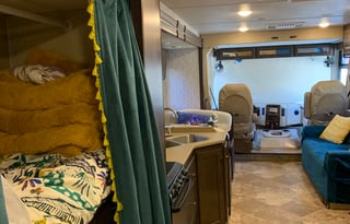 2018 Thor Motor Coach Windsport 34J