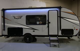 2022 Wildwood FSX, Towable by SUV