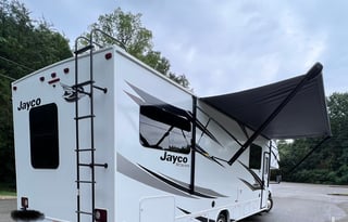 'TIMMY' 2024 JAYCO Bunkhouse Family RV Rental