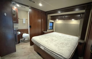 2017 Fleetwood Bounder Bunkhouse