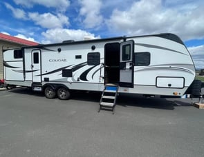 Keystone RV Cougar Half-Ton 32RDBWE