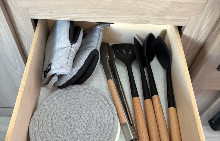 A few of our complimentary kitchen items, just bring your food!