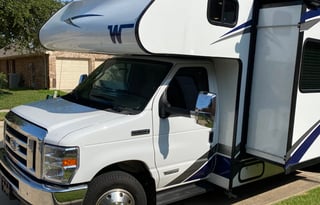 2021 BRAND NEW WINNEBAGO OUTLOOK