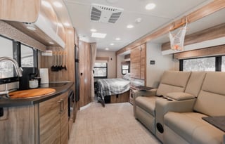 Luxury Mercedes RV – Sleeps 5