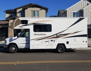 Winnebago Minnie Winnie 22R