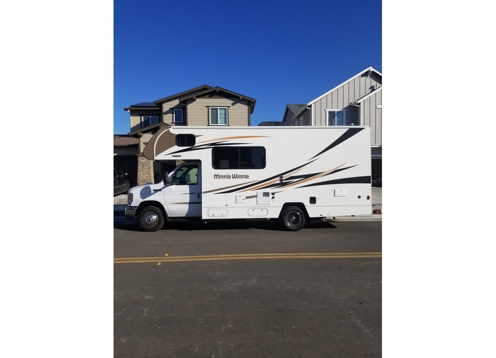 Class C Motor Home rentals in Windsor