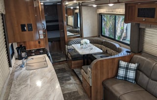 Coachmen Leprechaun - DELIVERY AVAILABLE