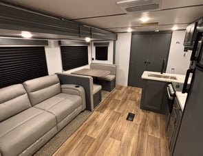 Keystone RV Bullet Crossfire 2730BH