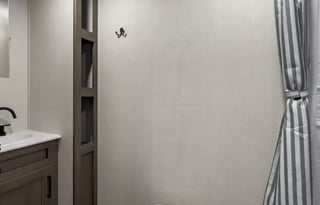 COUPLE'S CAMPER -2025 Grand Design 151RB