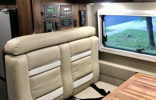 Travato 59GL lithium,unlimited AC,pet ok,sleep 4