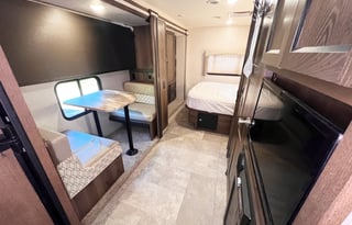 2020 Forest River Coachmen Freelander 31BH BMN1245