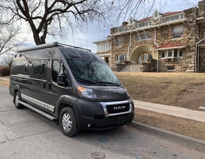 Winnebago Travato 59GL