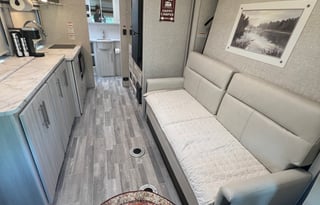 2024 NEW Thor Compass AWD Class B+