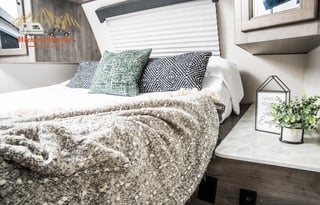 2021 Coachmen RV Apex Ultra-Lite 293RLDS