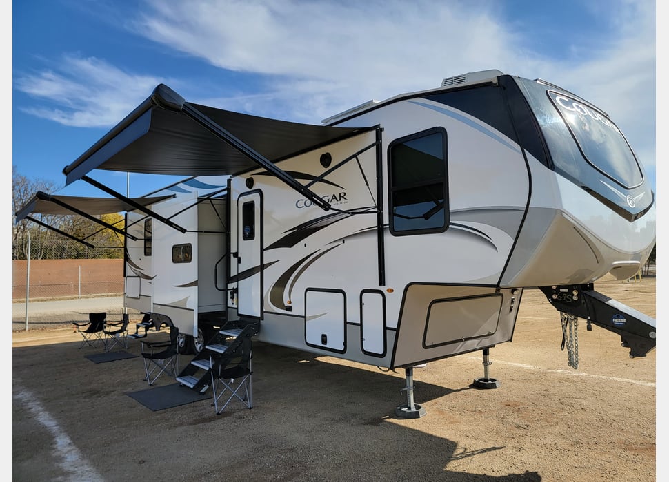 Fifth Wheel rentals in Oakdale