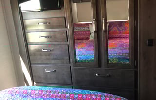 Kantada on Wheels - 2019 Jayco Greyhawk 31F