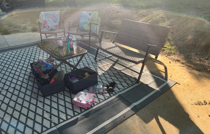 Outdoor patio set and rug included!