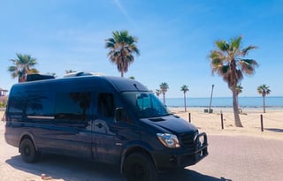 “Big Blue” 2016 Lifted 4x4 Mercedes Sprinter 2500
