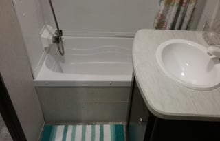 Clark's Comfy Camper-sleeps 9