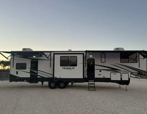 Forest River RV Vengeance Rogue Armored VGF383G2