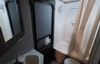 2019 Forest River Alpha Wolf HAL569