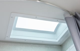 Luxury RV w/patio, Relax - bbq